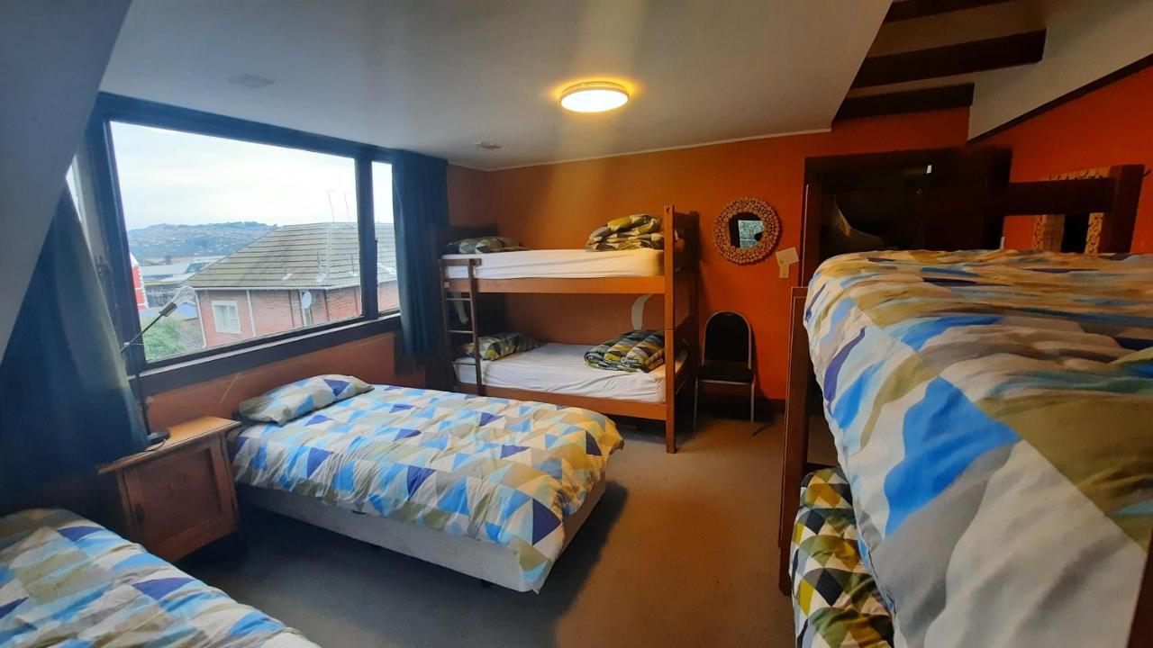 Manor House Backpackers Vandrarhem Dunedin Exteriör bild